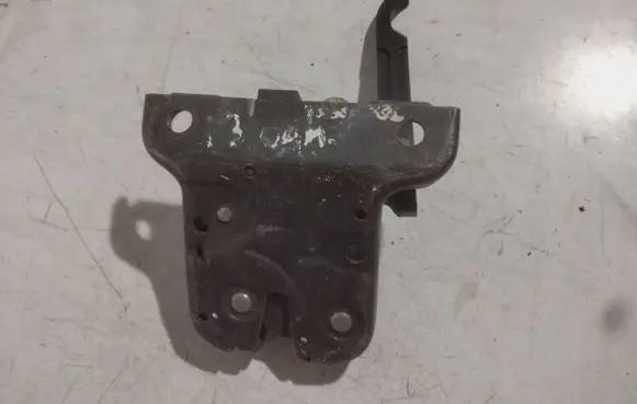 Audi A3 S3 8L Tailgate/trunk/boot lock/catch/latch