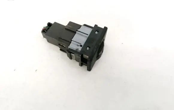 Toyota Auris 150 Headlight level height control switch