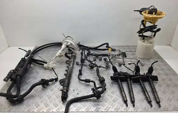Volkswagen Tiguan Fuel injection system set 03L130277 5N0919050 03L201360G