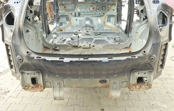 Volvo V40 Trunk bottom trim panel 