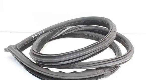 BMW 6 F06 Gran coupe Rubber seal rear door 7275315