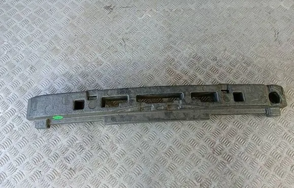 Front bumper foam support bar