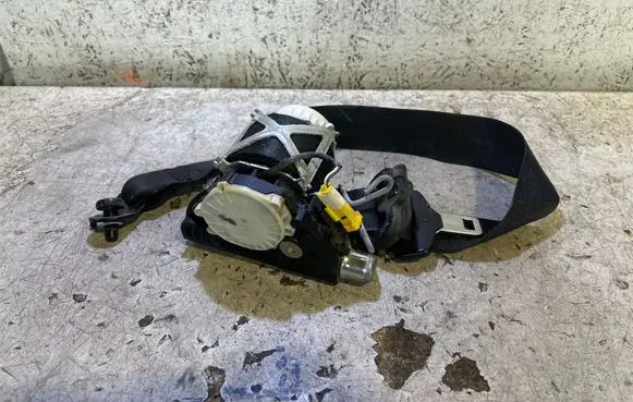 Fiat Bravo Front seatbelt 07354408190 31545 54513008