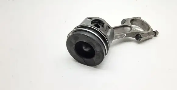 Ford Mondeo MK IV Piston with connecting rod