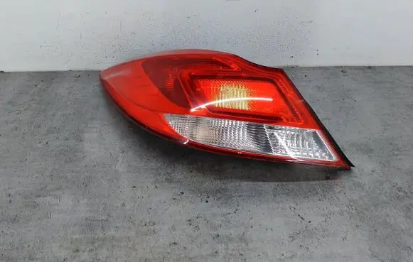 Opel Insignia A Rear/tail lights 168352-01
