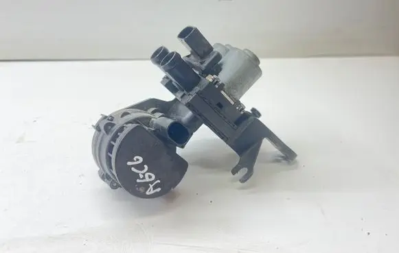 Audi A6 S6 C6 4F Coolant heater control valve 0392023007 050517B