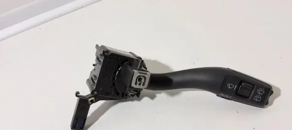 Audi A3 S3 8P Wiper control stalk 8P0953519A 01203610 20361081015081