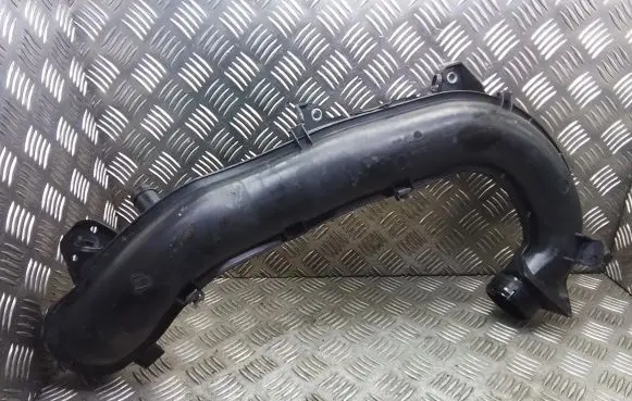 Ford Kuga II Intercooler hose/pipe AV619C623B N07011C160