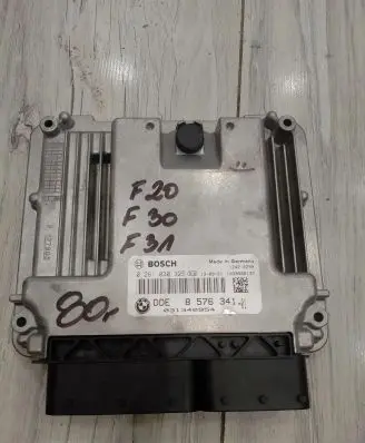 BMW 3 F30 F35 F31 Engine control unit/module ECU 8576341