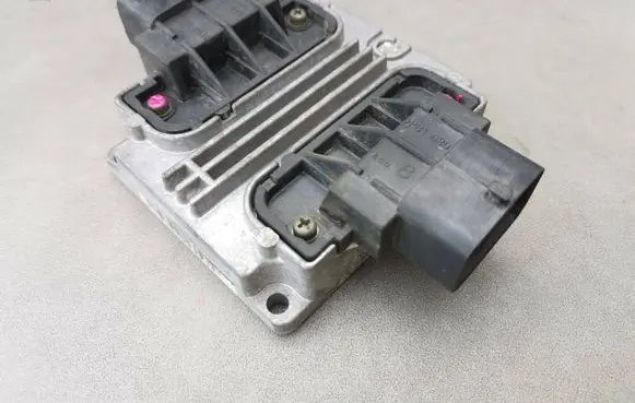 Opel Vectra B Gearbox control unit/module 09186187 WCFB000260