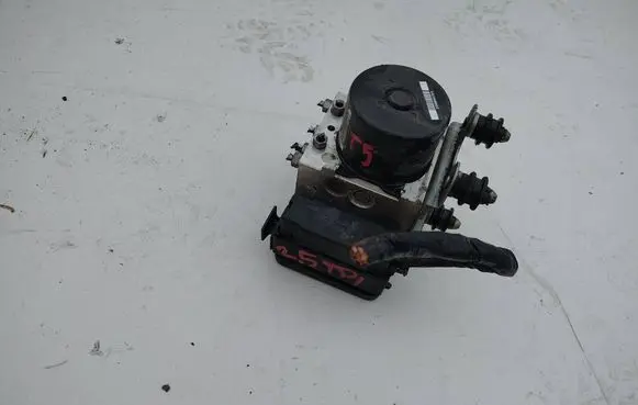 Volkswagen Transporter - Caravelle T5 ABS Pump 7H0614517B