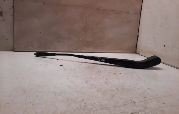 Volvo V70 Front wiper blade arm 30697573