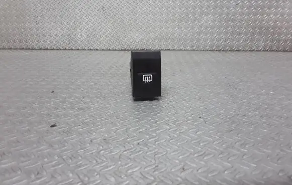 Windscreen/window heater switch