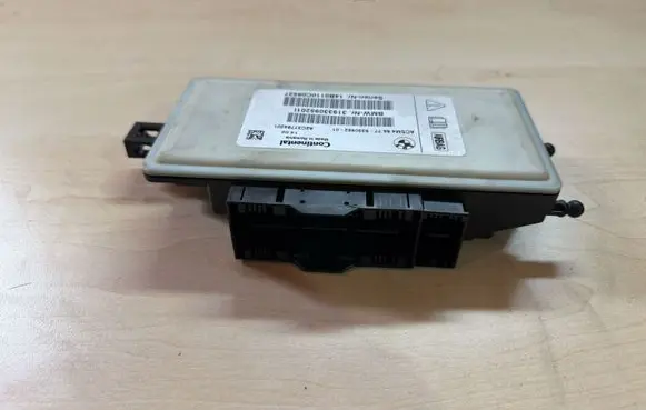 BMW 5 F10 F11 Airbag control unit/module 9330952