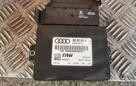 Audi A4 S4 B8 8K Hand brake control module 8K0907801H