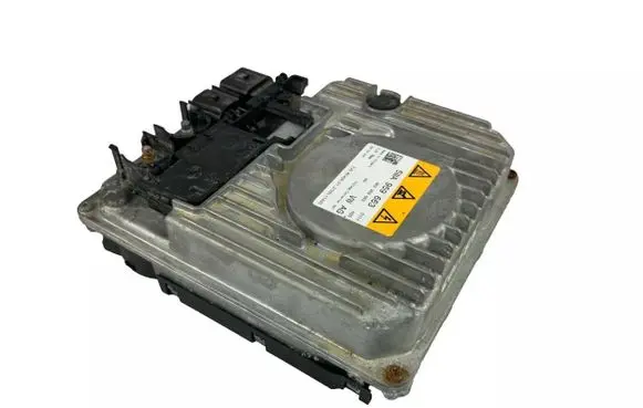 Volkswagen Golf VIII Voltage converter inverter 5WA959663 4K0959663