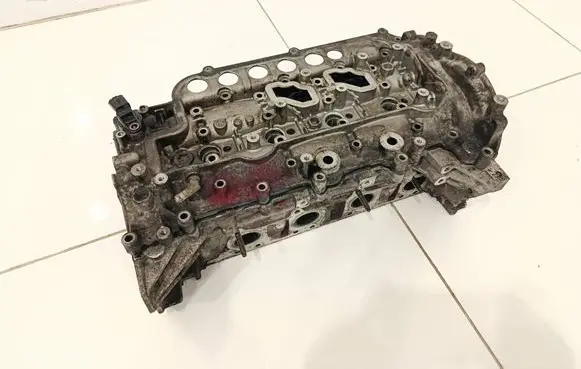 Nissan Qashqai Engine head 8200808824