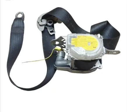 Toyota Corolla Verso E121 Front seatbelt H099601