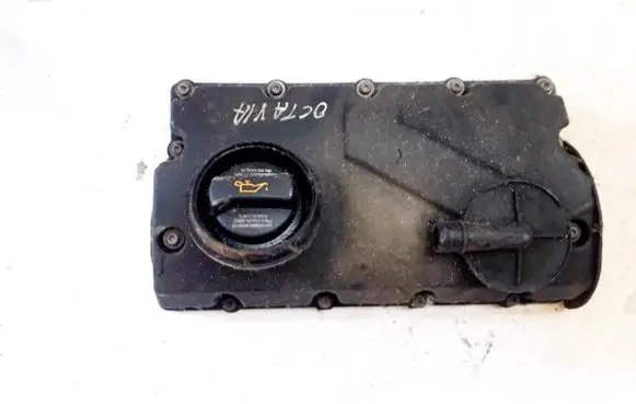 Volkswagen Golf IV Rocker cam cover 038103475
