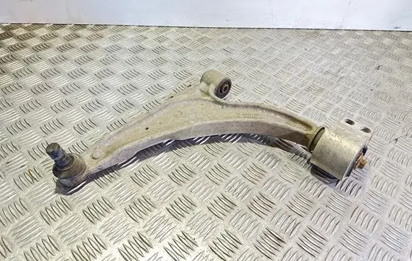 Opel Astra J Front lower control arm/wishbone BFAT05 13334021