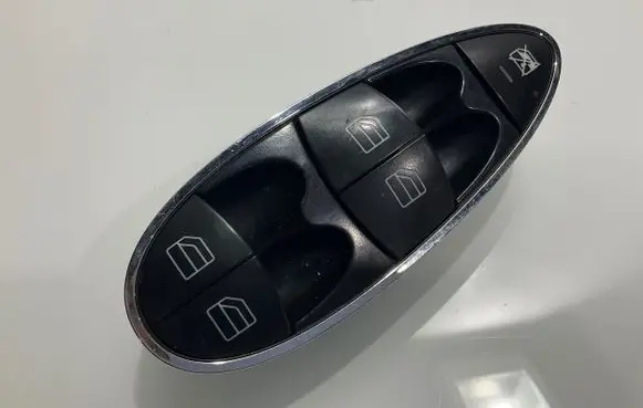 Mercedes-Benz E W211 Electric window control switch A2118219951 2840410Q05 SWF501703