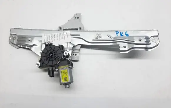 Hyundai Kona I Front door window regulator with motor 82402J9000