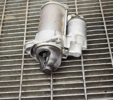 Opel Mokka Starter motor 25194650 0001170611