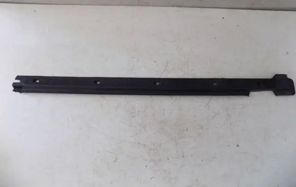 Audi Q4 e-tron Side bottom protection 1EA825201A