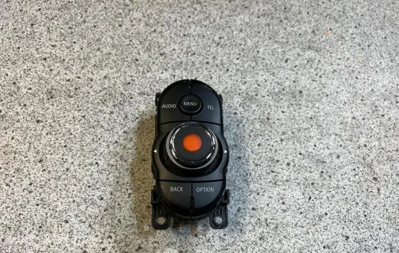 Mini One - Cooper F56 F55 Multifunctional control switch/knob 9381679
