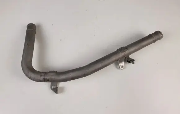 Mercedes-Benz CLA C117 X117 W117 Engine coolant pipe/hose A2702032902