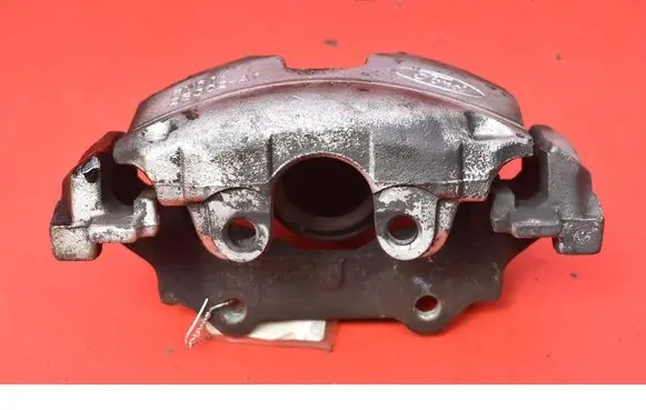 Ford Escape III Front brake caliper 2B302A1