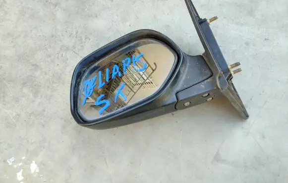 Toyota Yaris Verso Manual wing mirror E6010049