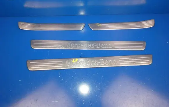 Mercedes-Benz ML AMG W166 Foot area side trim