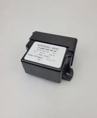 Mercedes-Benz Vito Viano W638 ABS relay A0085450032