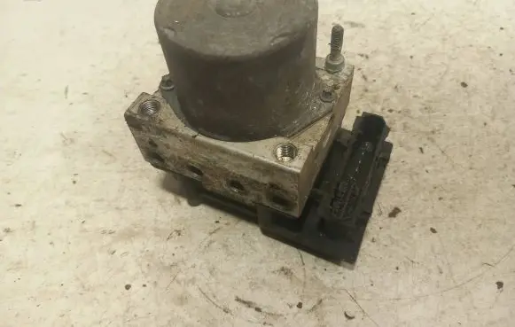Nissan Primera ABS Pump 0265800334