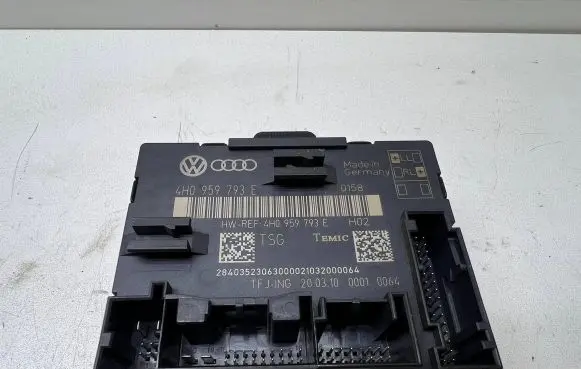Volkswagen Touareg II Door control unit/module 4H0959793E