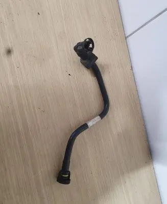 BMW 4 F32 F33 Vacuum line/pipe/hose 7602020