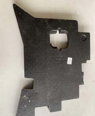 Trunk/boot floor carpet liner