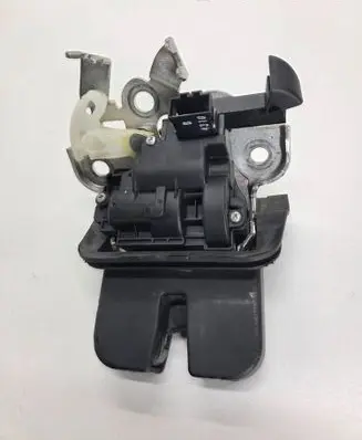 Audi A6 S6 C6 4F Loading door lock 