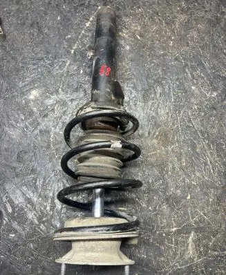 BMW 3 E92 E93 Front shock absorber with coil spring 6796156 E90V513BL 1054131517
