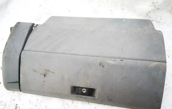 Volkswagen Transporter - Caravelle T4 Glove box 701857095