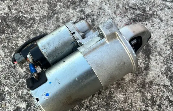 Hyundai Tucson TL Starter motor 361002U800