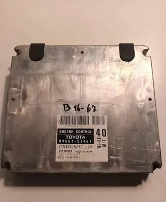 Lexus IS 200-300 Engine control unit/module 8966153461 1753005250 17530052500