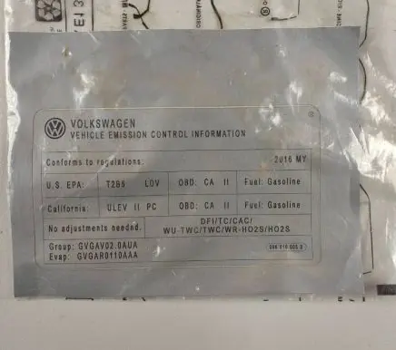Volkswagen Golf VII other engine part 06K010005B