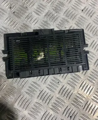 BMW 1 E81 E87 Light module LCM 6961130 532220811 593362