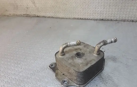 Mazda CX-7 Oil filter mounting bracket 
