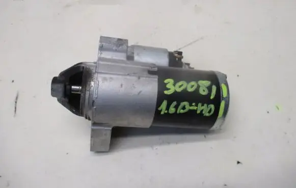 Peugeot 3008 II Starter motor
