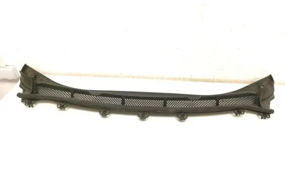 Opel Astra K Wiper trim 39019109