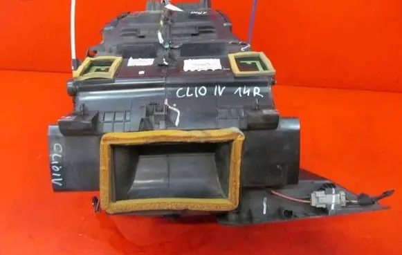 Renault Clio IV Interior heater climate box assembly 272706606R