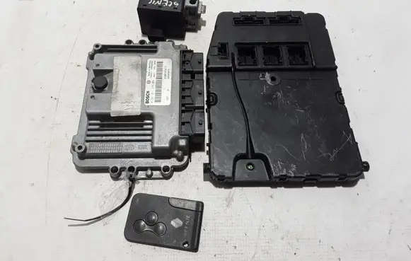 Renault Scenic II - Grand scenic II Engine ECU kit and lock set 